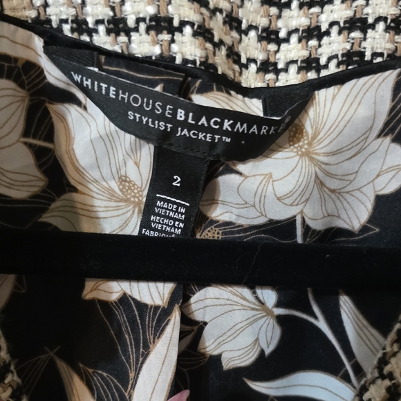 White House Black Market Houndstooth Blazer with Brown Trim - Picture 6 of 16